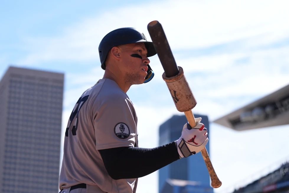 Aaron Judge se perderá casi todo el resto de la temporada regular de los Yankees por lesión